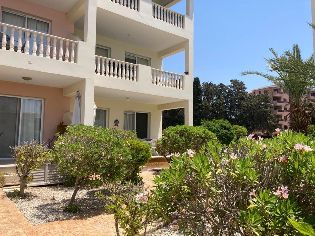 Diana 49 Apartment Paphos Luaran gambar